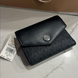 Michael Kors Black Jet Set Medium Flap Bifold Wallet